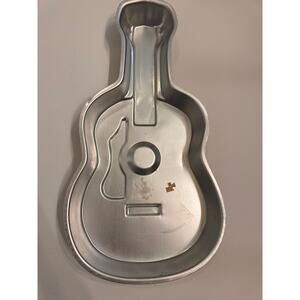 Vintage 1977 Wilton 502-933 Guitar Cake Pan 1 Hole 19x10x2